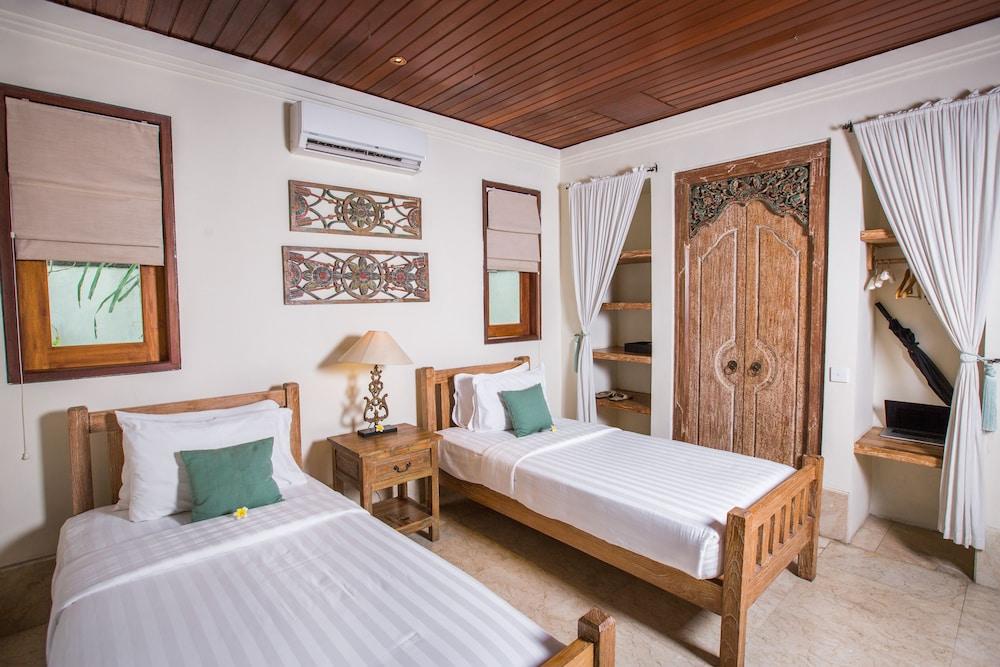 Karma Jimbaran Villa Buitenkant foto