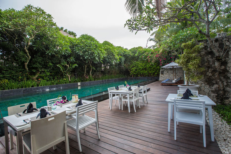 Karma Jimbaran Villa Buitenkant foto